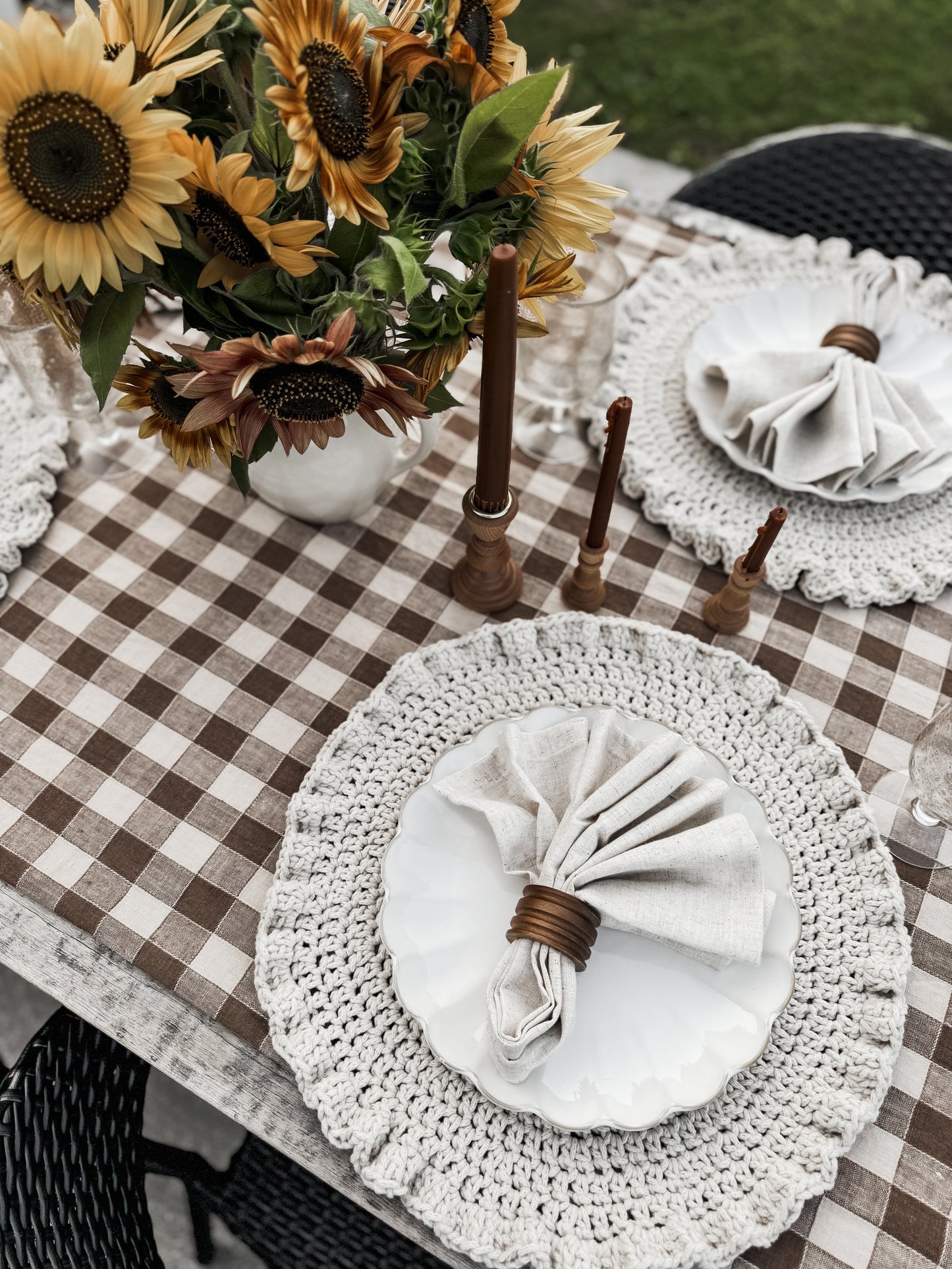 Ruffled Edge Crochet Placemats- Set of 4