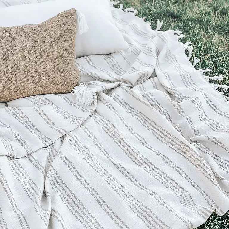 Cotton Cuddle Throw Blanket